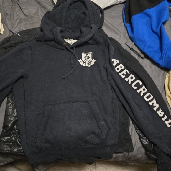 Abercrombie & Fitch Black Hoodie - Picture 1 of 1